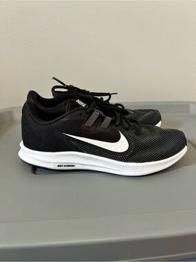 Woman’s Nike Downshifter Running Shoes